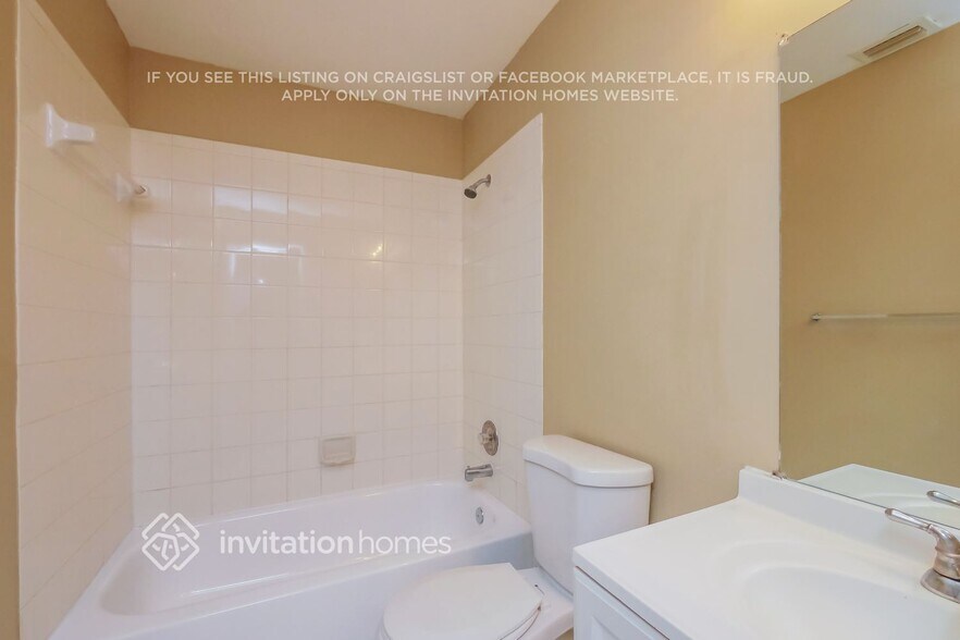 Building Photo - 17860 SW 11th Ct