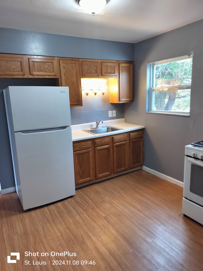Building Photo - 10141 Baron Dr