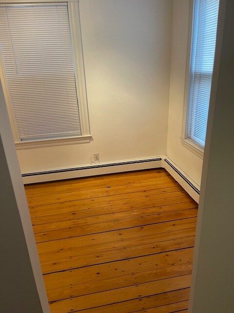 Building Photo - 106 Pleasant St