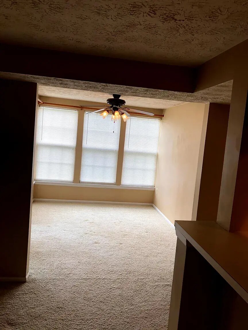 Building Photo - 601 Himes Ave