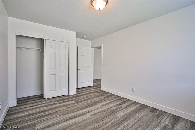 Building Photo - 6744 Philharmonic Ave