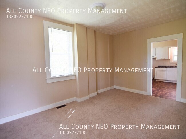Building Photo - 1234 Winton Ave