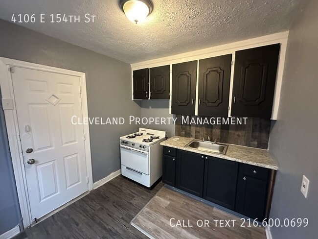 Building Photo - 4106 E 154th St