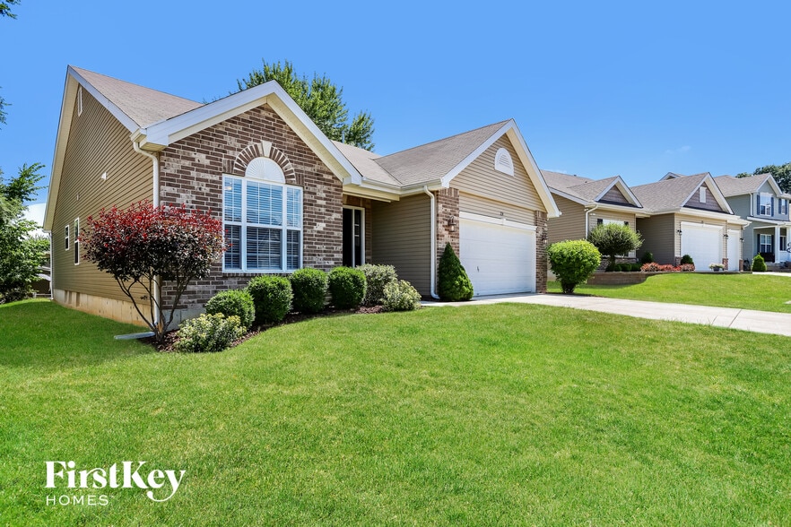 Building Photo - 234 Wabash Woods Way