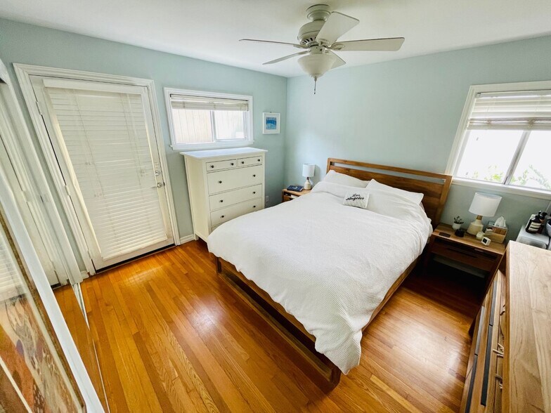 Bedroom 1 w door to back area - 640 8th Plz