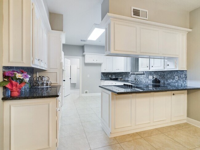 Building Photo - 11614 Taos Ln