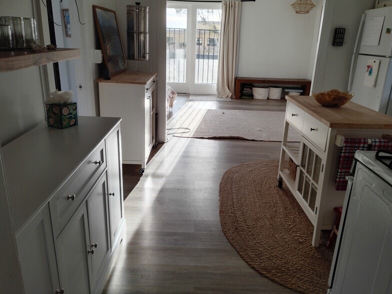 Building Photo - 1840 S Coast Hwy