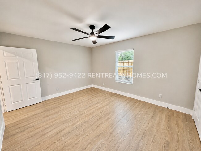 Building Photo - 4919 Dickens Rd