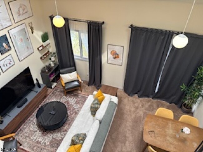 Building Photo - 5 Arapahoe Dr