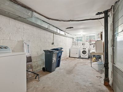 Building Photo - 134 Chesterfield Rd