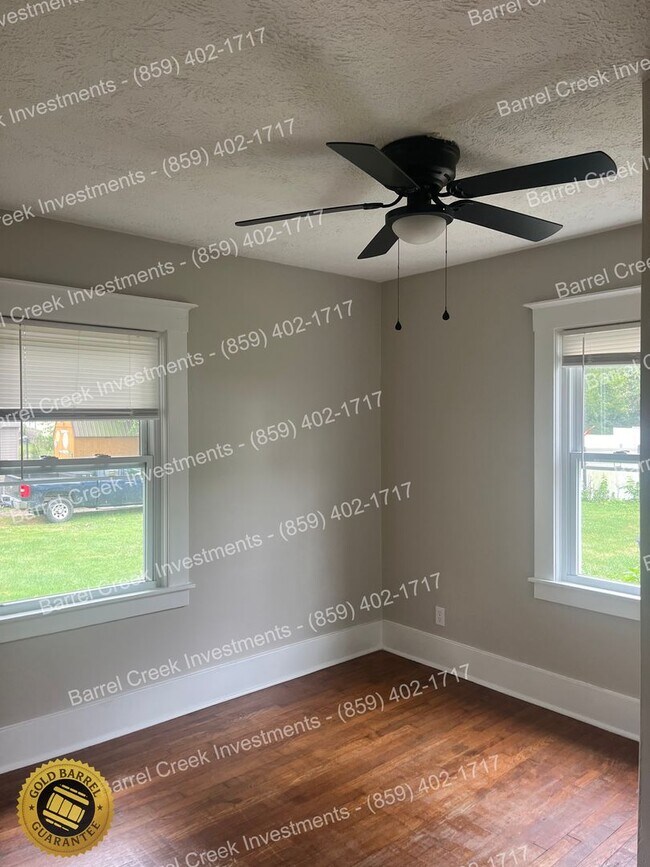 Building Photo - 3-bed 1-Bath House + Unfinished Basement