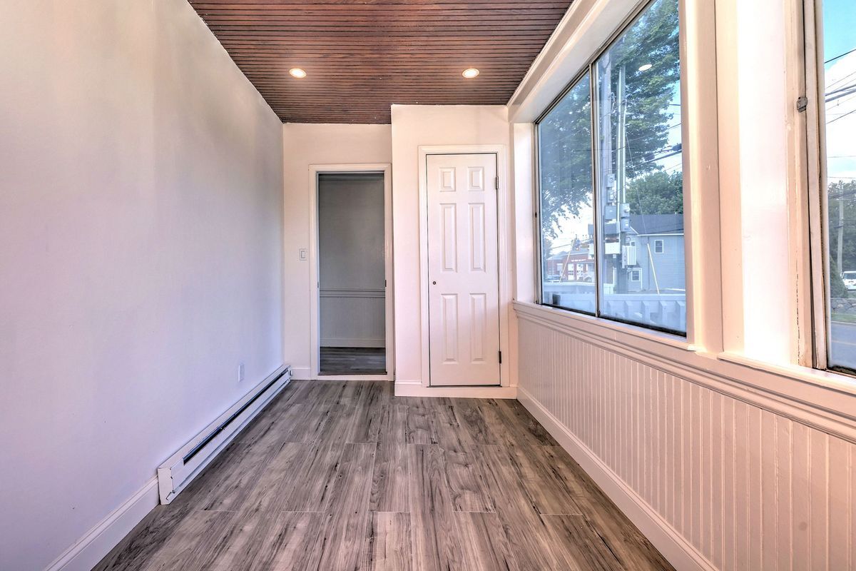 Building Photo - 330 Naugatuck Ave