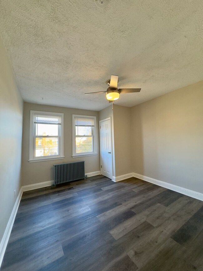 Building Photo - Charming 3Bed/2Bath Townhome in Dundalk, MD!