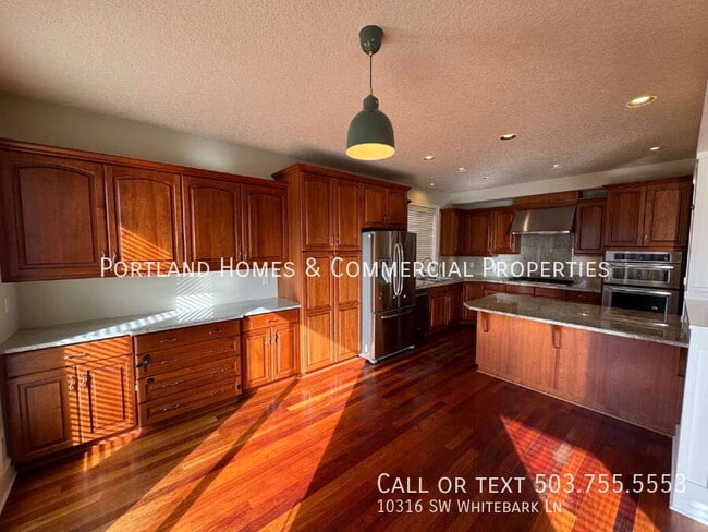 Building Photo - 10316 SW Whitebark Ln