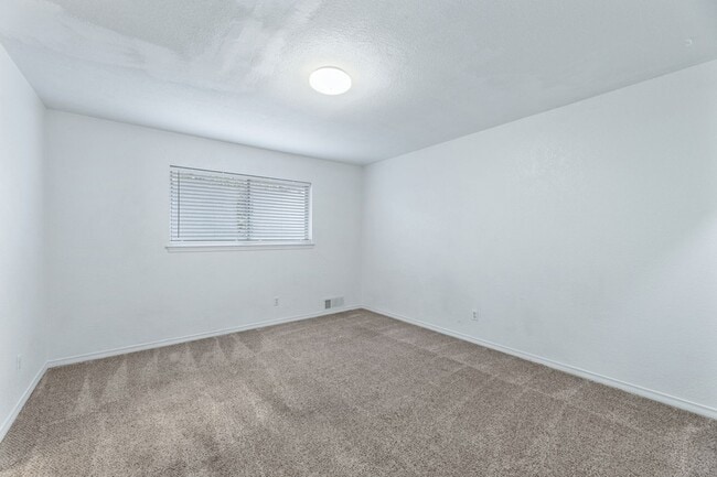 Building Photo - 2726 Blanton St
