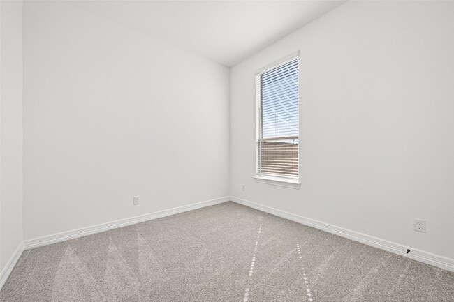 Building Photo - 5210 Hazel Vis Ln