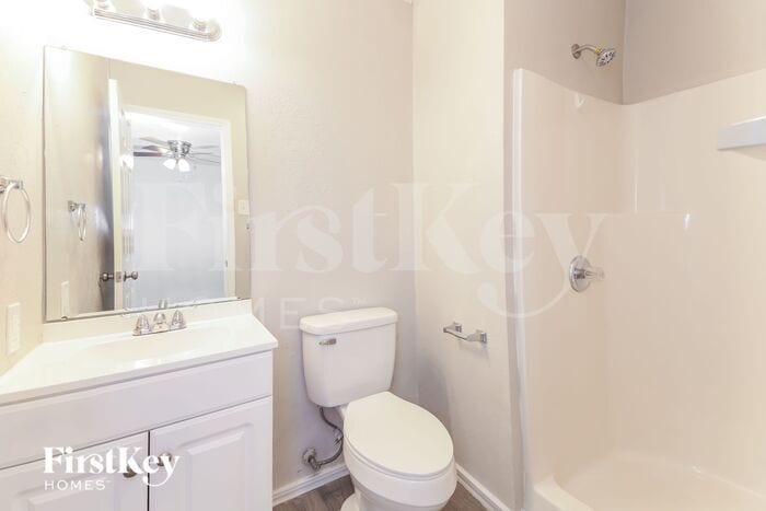 Building Photo - 1738 Dell Oak Dr