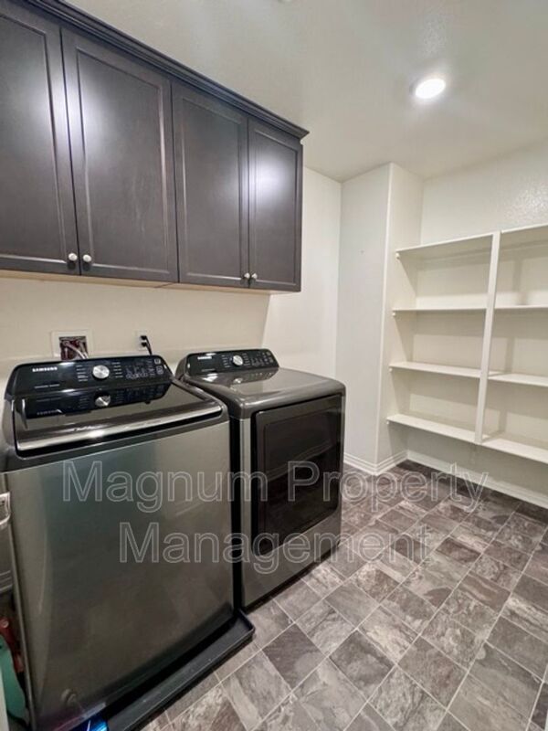 Building Photo - 29357 Caravel Dr
