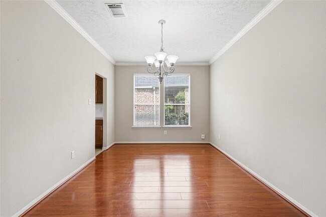 Building Photo - 18010 Timber Crossing Ln