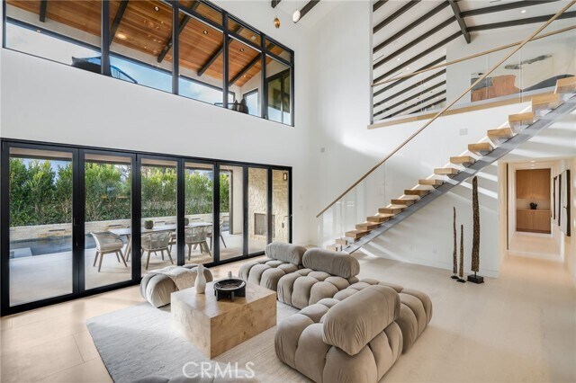 Building Photo - 427 Santa Ana Ave