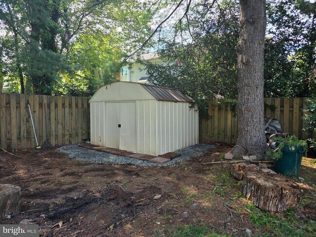 Building Photo - 12920 Framingham Ct