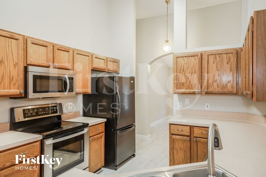 Building Photo - 3455 White Wing Rd