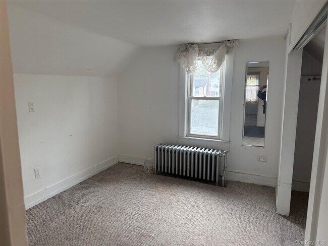 Building Photo - 49 Lake Ave