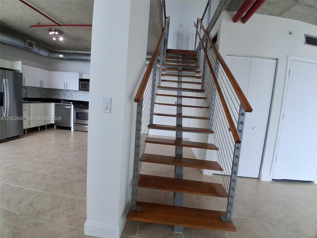 Building Photo - 690 SW 1st Ct