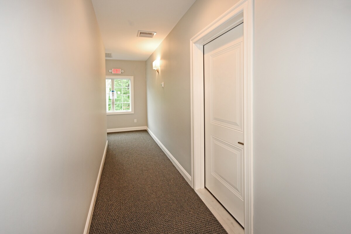 Building Photo - 184 Godwin Ave