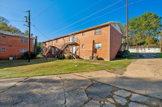 Building Photo - 519 Alabama Ave SE