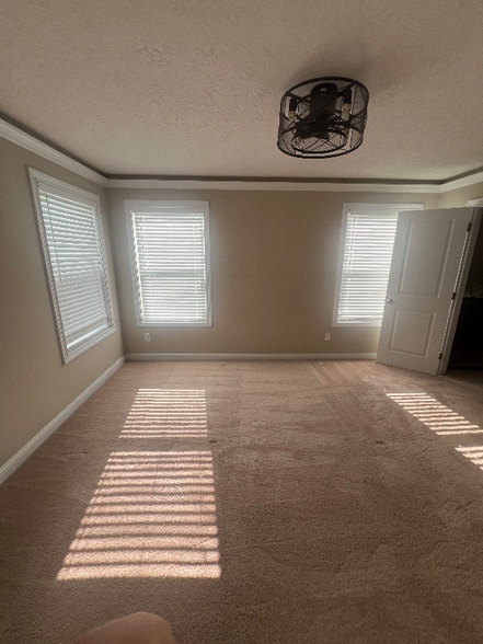 Building Photo - 12411 Sheppard Way