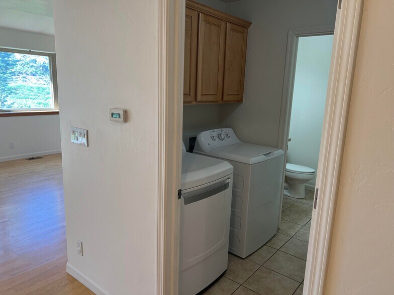 Laundry & first floor half bath - 60 Mill Rd