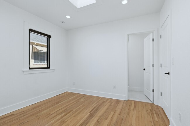 Building Photo - 2836 Vrain St