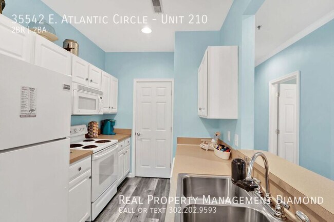 Building Photo - 35542 E Atlantic Cir