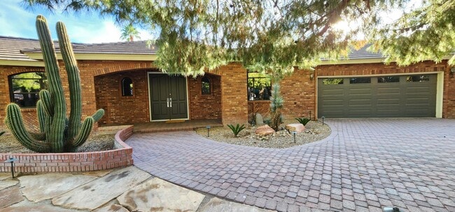 Building Photo - 9 Quail Run Rd