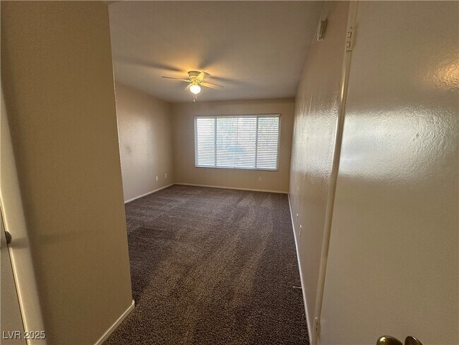 Building Photo - 3055 Casey Dr