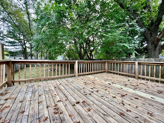 Building Photo - Two Bedroom Home in Muskegon