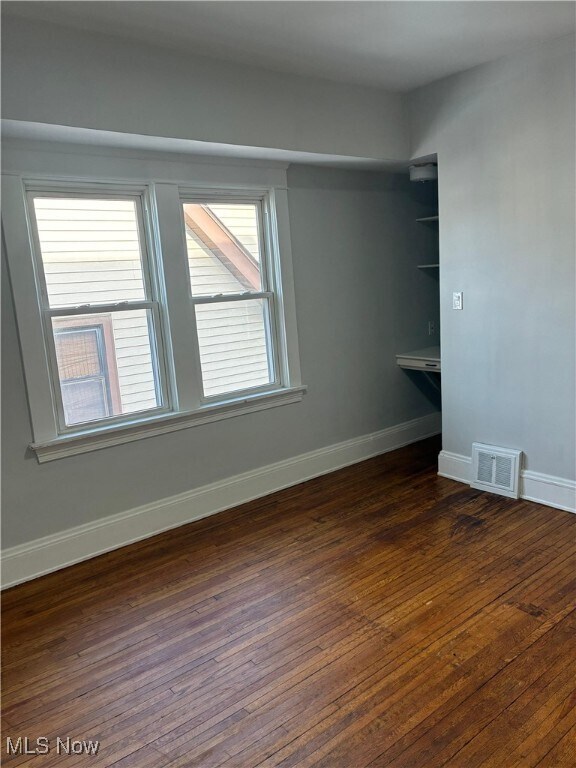 Building Photo - 3492 W 100th St