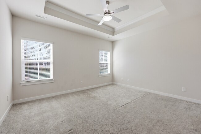 Building Photo - 6334 Cambridge Dr