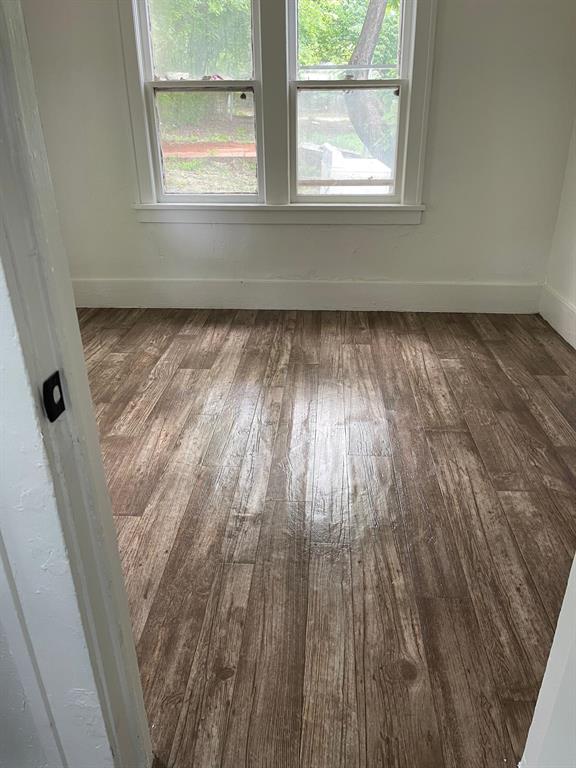 Building Photo - 726 SE 20th St