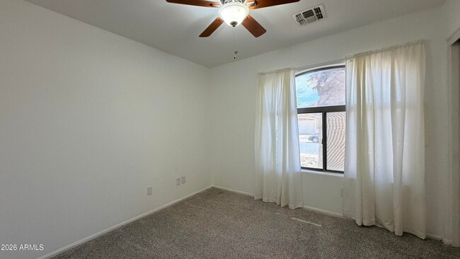 Building Photo - 43036 W Anne Ln