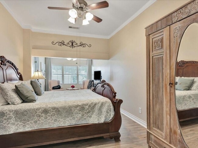 Building Photo - 683 Water View Dr