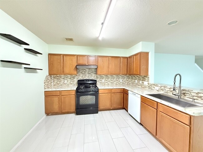 Building Photo - 10515 Ince Ln