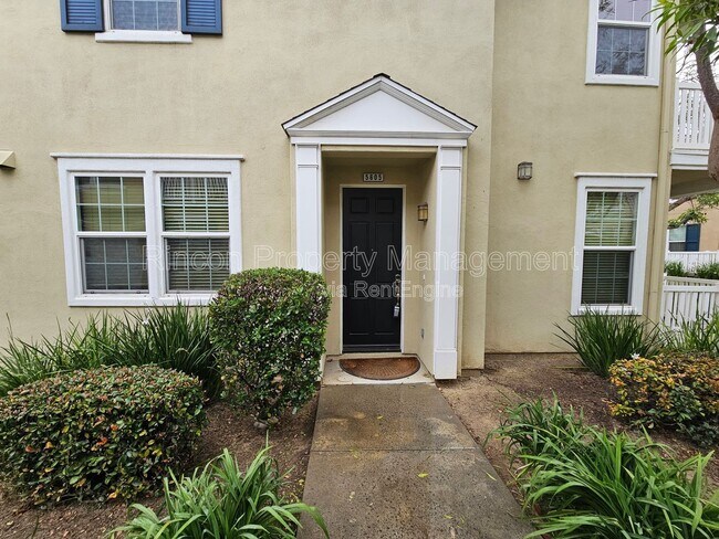 Building Photo - 5605 Dorsey St