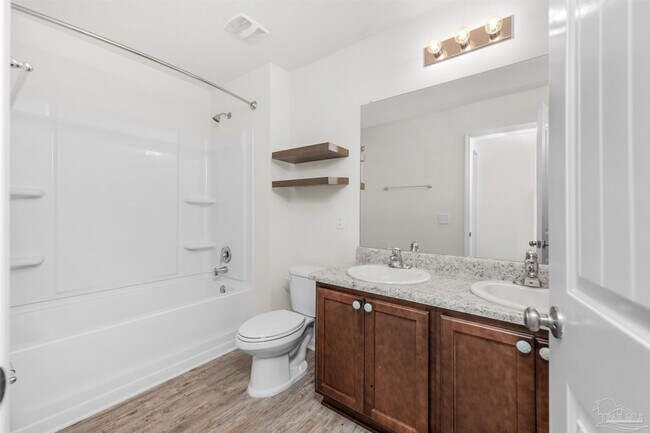 Building Photo - 5864 Magnolia Bend Blvd