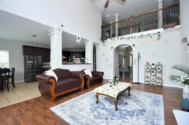 Building Photo - 6027 Opal Crest Ln
