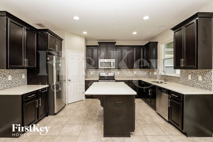 Building Photo - 3050 Sera Bella Way