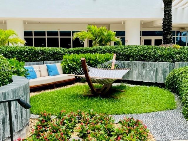 Building Photo - 6799 Collins Ave