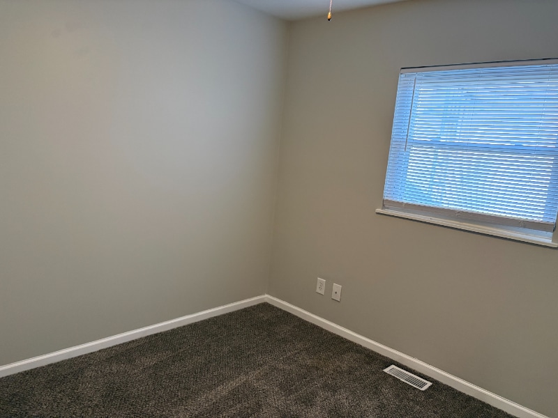 Building Photo - 98 Stewart Ln