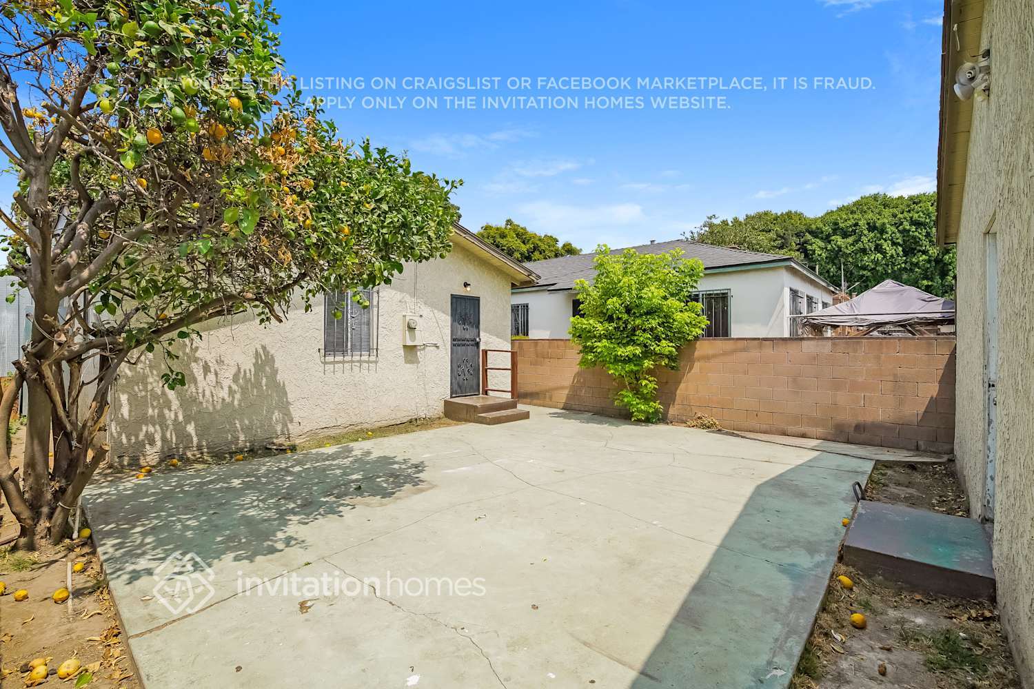 Building Photo - 1522 W 60th St